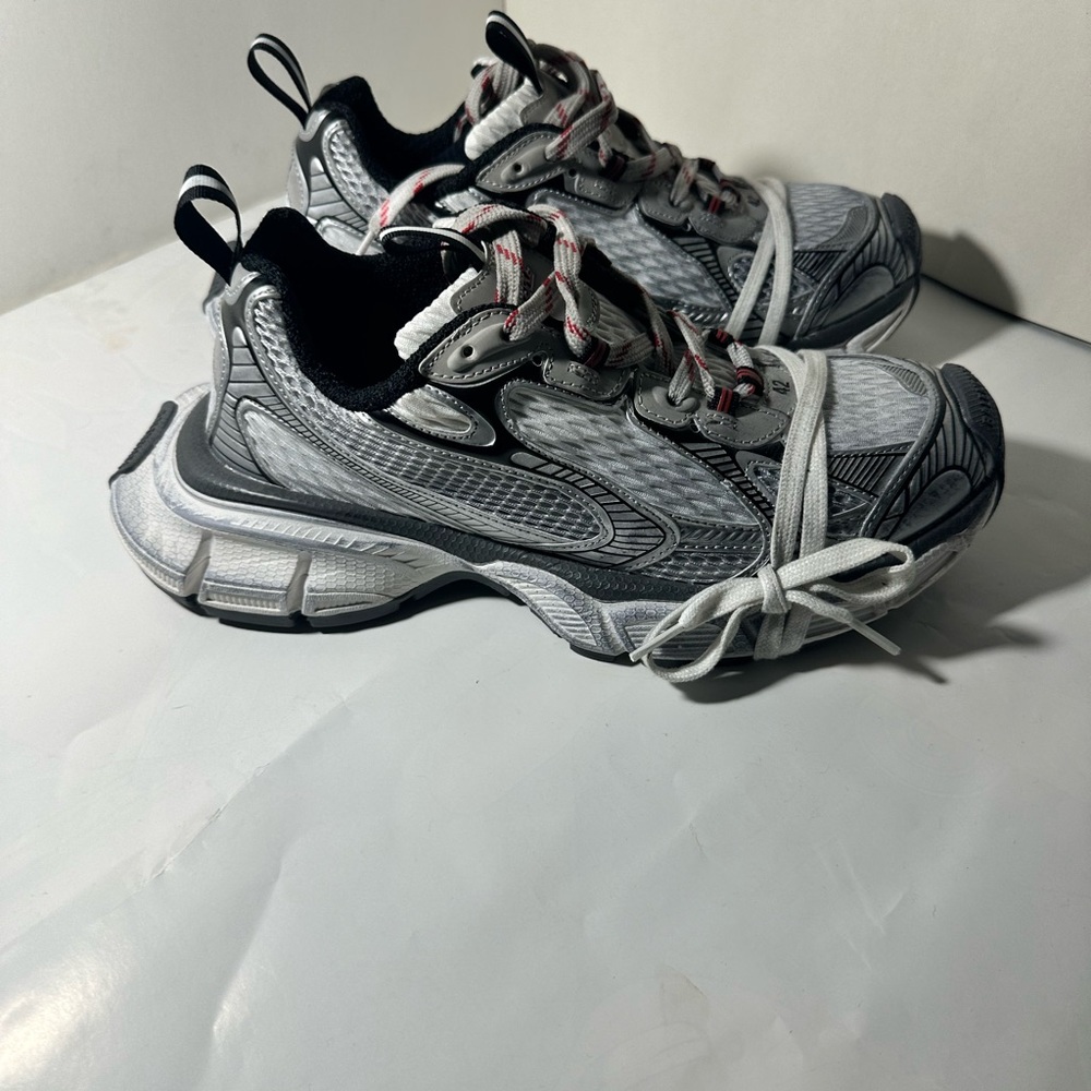 Balenciaga 3xl